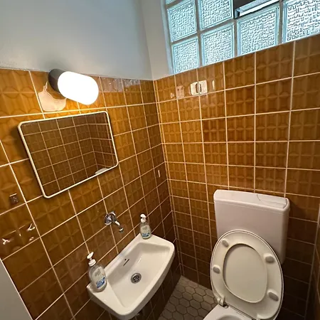 Raritaet شقة كيربن